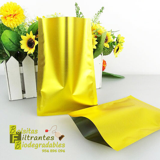 Sobre Bilaminado DORADO con abre fácil, fino acabado